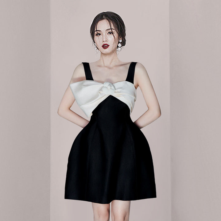 The Midnight Bow Mini