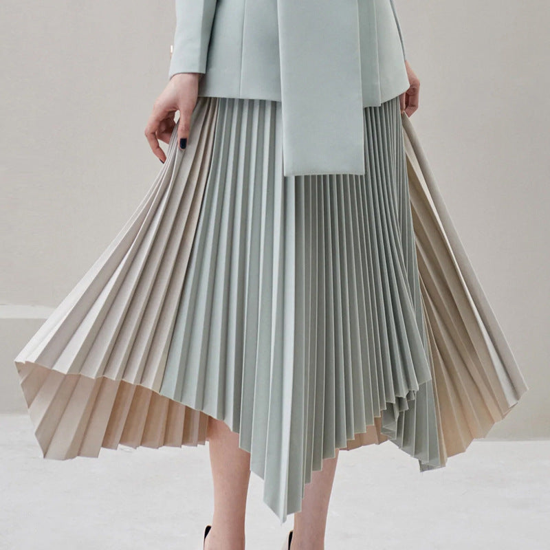The Parisian Contrast Set