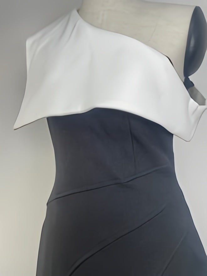 The Onyx Asymmetric Midi