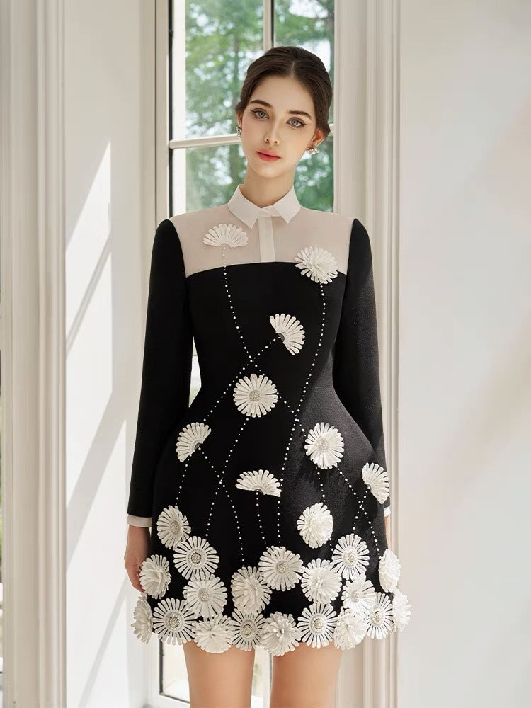 The Daisy Jacquard Mini