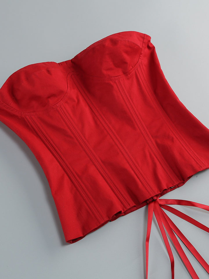 The Crimson Lace Sheath