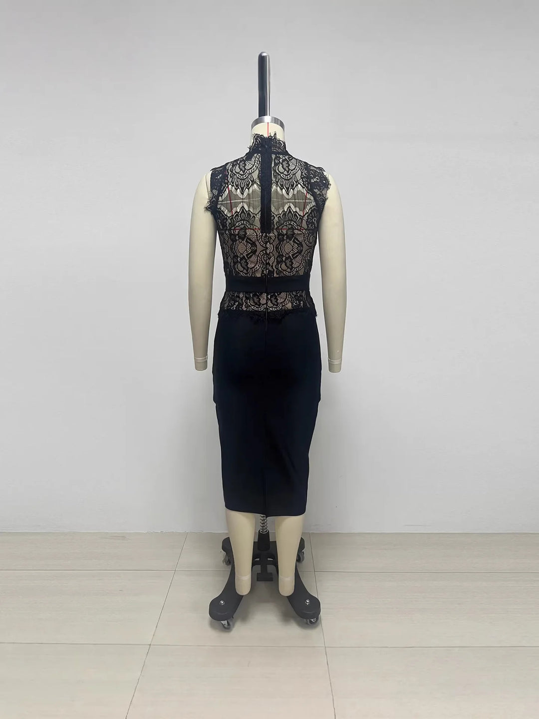 Black Lace Knitted Bandage Maxi Gown — Bestseller