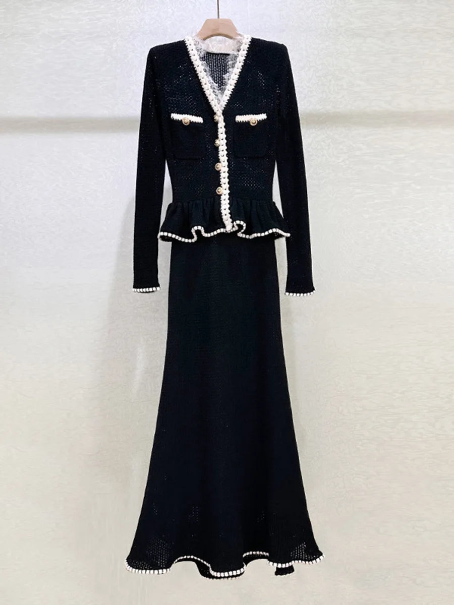 V-Neck Lace-Paneled Waist-Cinching Fishtail Black Knit Maxi
