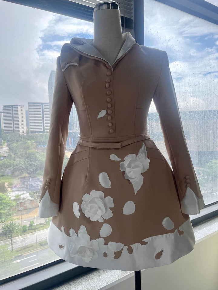 The Lotus Appliqué Mini